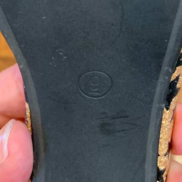 Cape Robbin glittery gold platform heels with star print and transparent upper - Picture 7 of 7